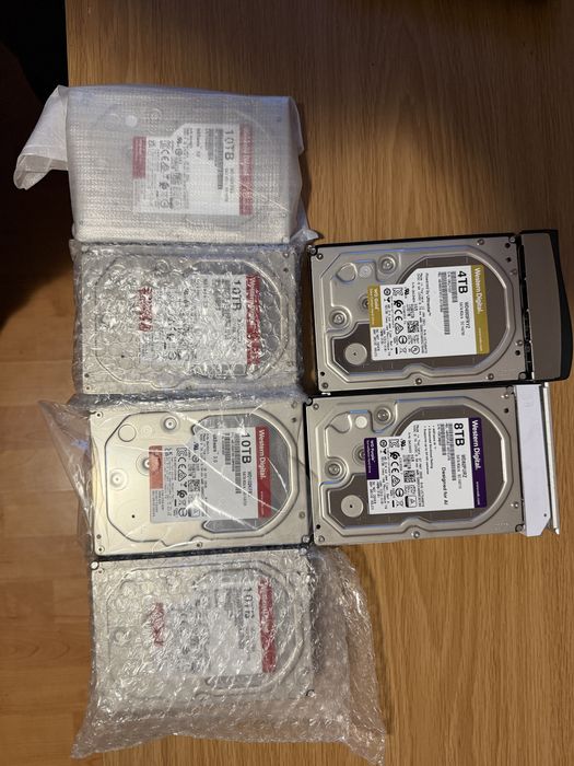 Set Hardisk 10T 8T 4T