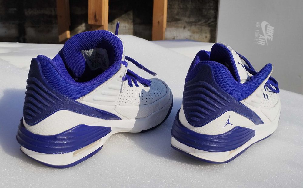 Nike Jordan Max Aura 5 - pantofi sport din piele, originali