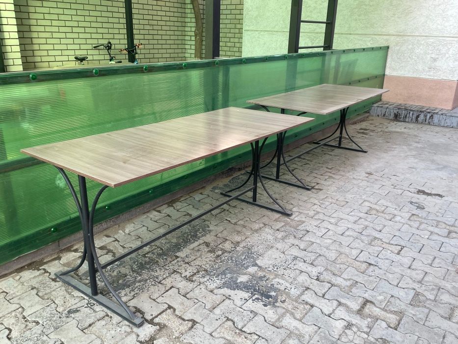 Продам Стол б/у в хорошем состоянии