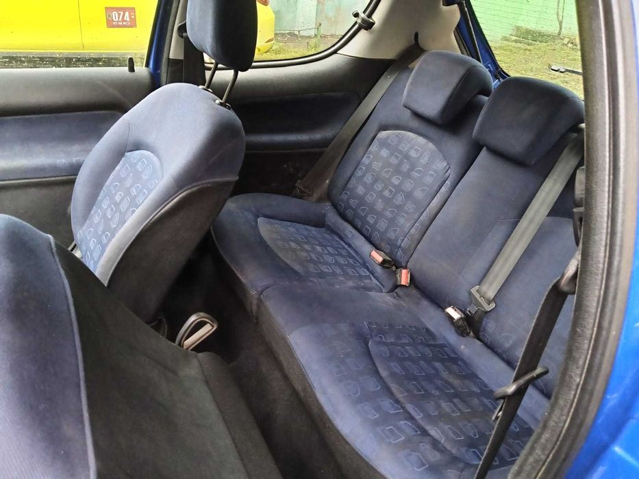 Peugeot 206 - 1.4 HDI (diesel) / Coupe