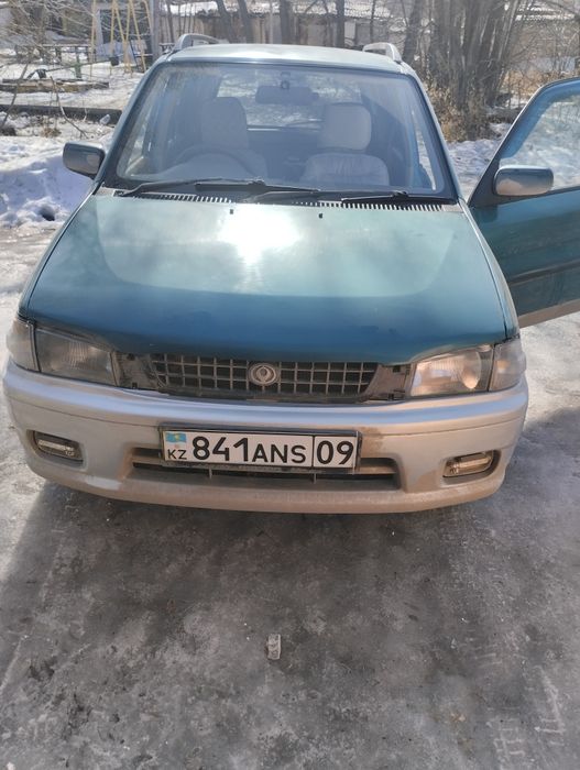 Мазда Демио 1997 года
