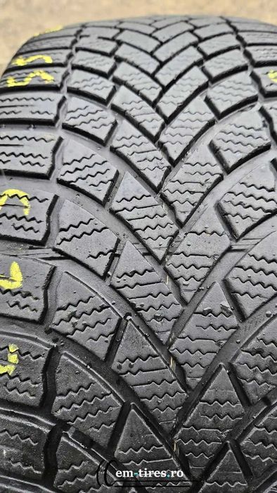 SET 2 Anvelope Iarna 225/55 R17 BRIDGESTONE Blizzak LM005 97H