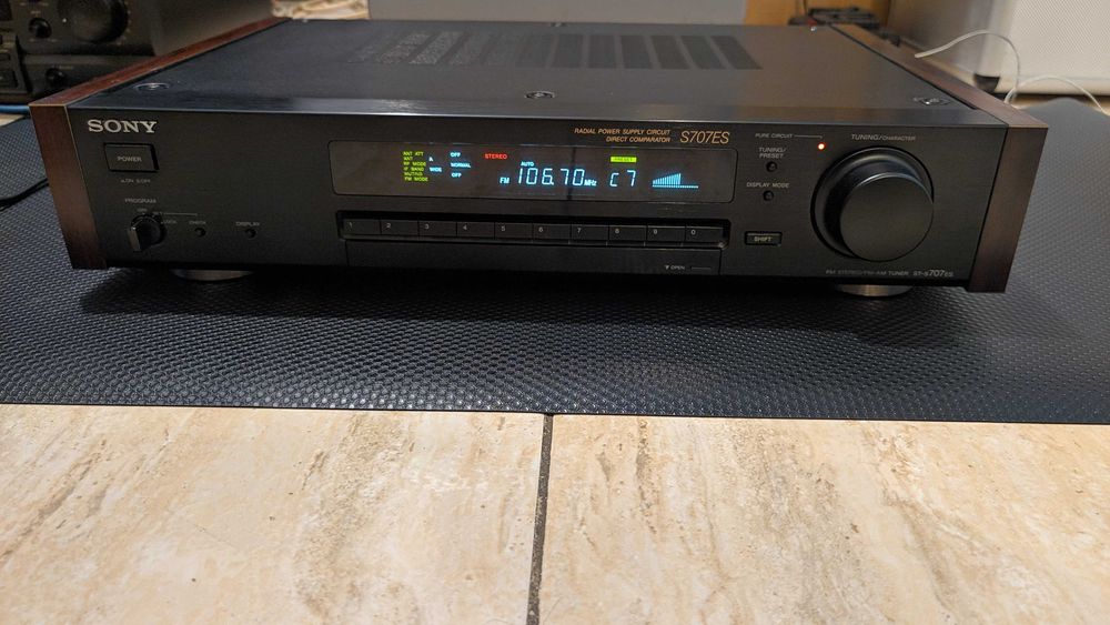 Tuner Sony ST-707 ES sau ST-SA3ES, tuner Rotel, NAD, Kenwood, Dual etc