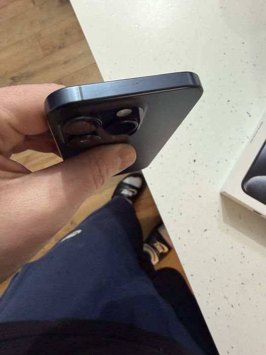 Iphone 15 pro 128 GB