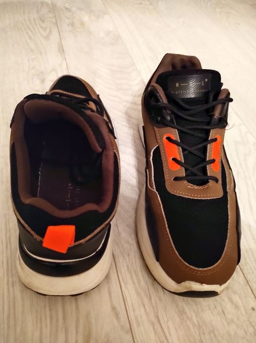 Adidași comozi, marimea 41 - 70 lei