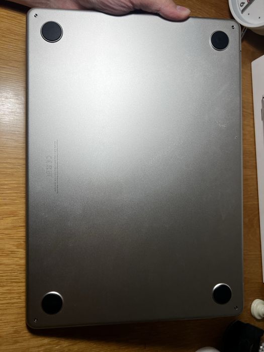 Apple MacBook air m2 100%