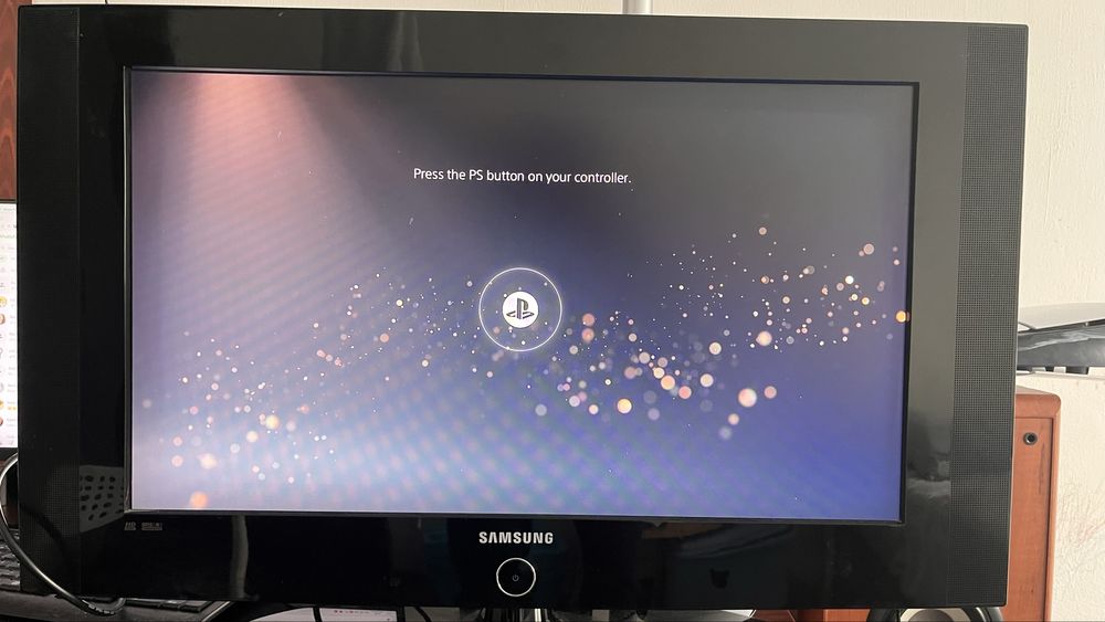 TV Samsung dumb tv non-smart 26” 66cm