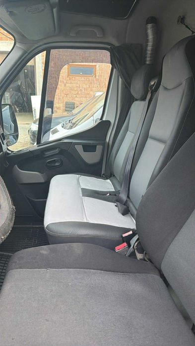 Renault Master 2.5 H-1350 kg sarcina utila-schimb cu semiremorca mega