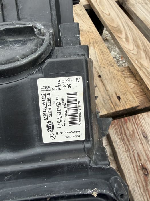 Фар Mercedes A Class W176