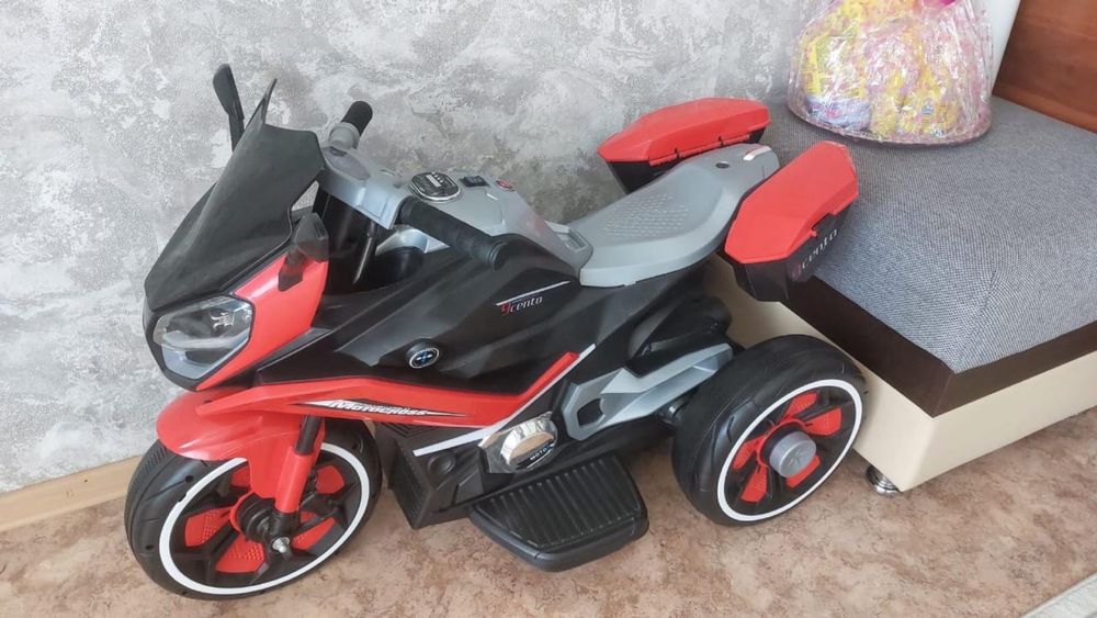 Продам электромотоцикл детский