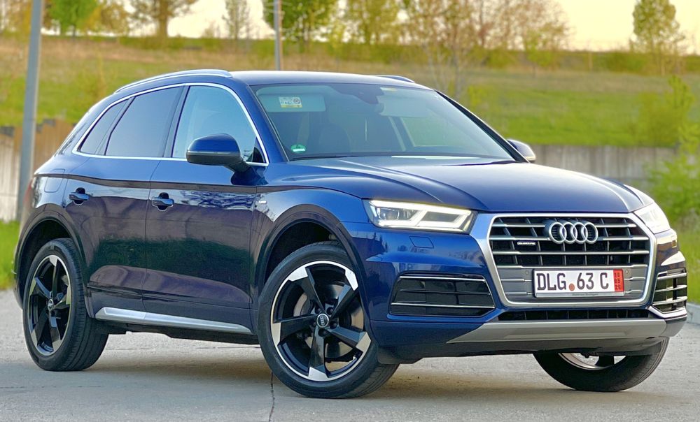Audi Q5 • Quattro • Matrix • Virtual • Keyless GO/ENTRY -