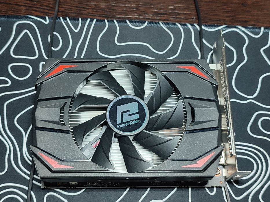 видеокарта AMD 550RX