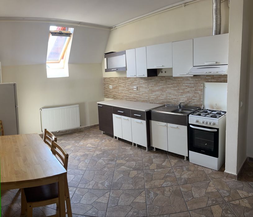 Proprietar inchiriez Apartament cu o camera zona Steaua