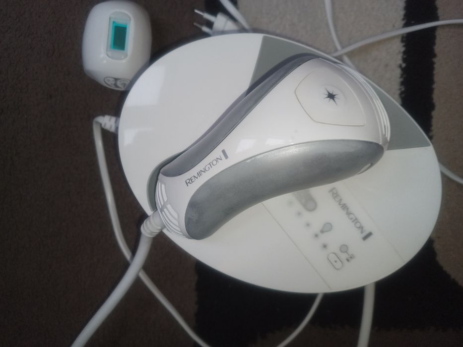 Фотепилатор Remington IPL6780