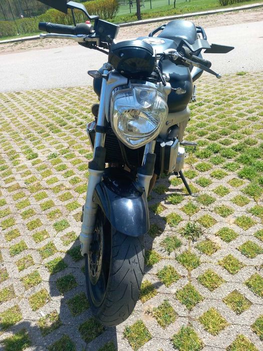 Продавам ямаха нов внос със всички документи за регистрация