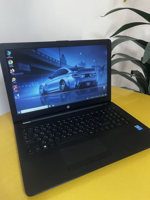 Ноутбук состояние нового!