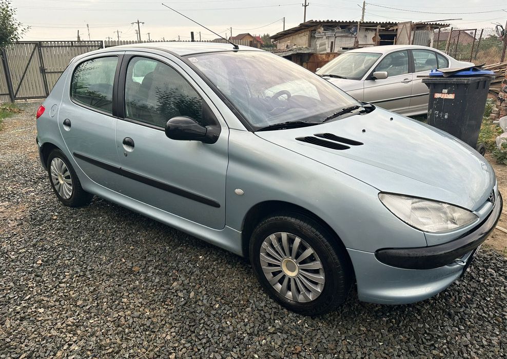 Masina peugeot motor 1.9 disel
