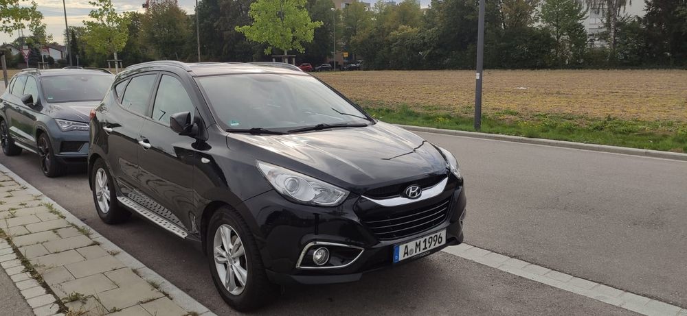HYUNDAI ix35 2012 — imagine 2