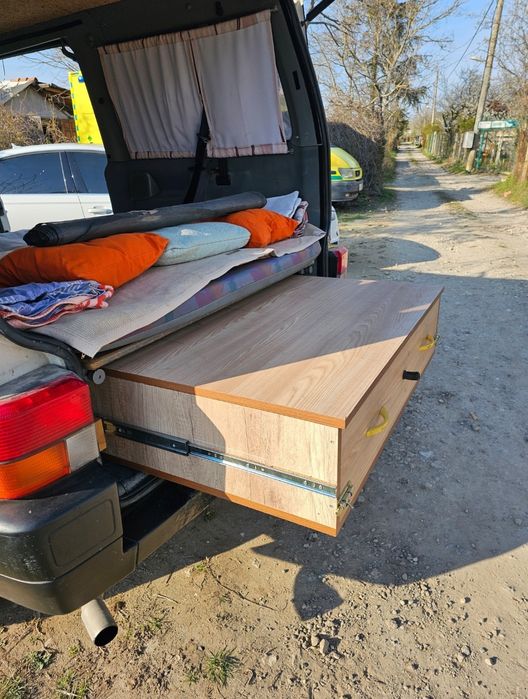 Заден шкаф за фолксваген Т4 мултиван