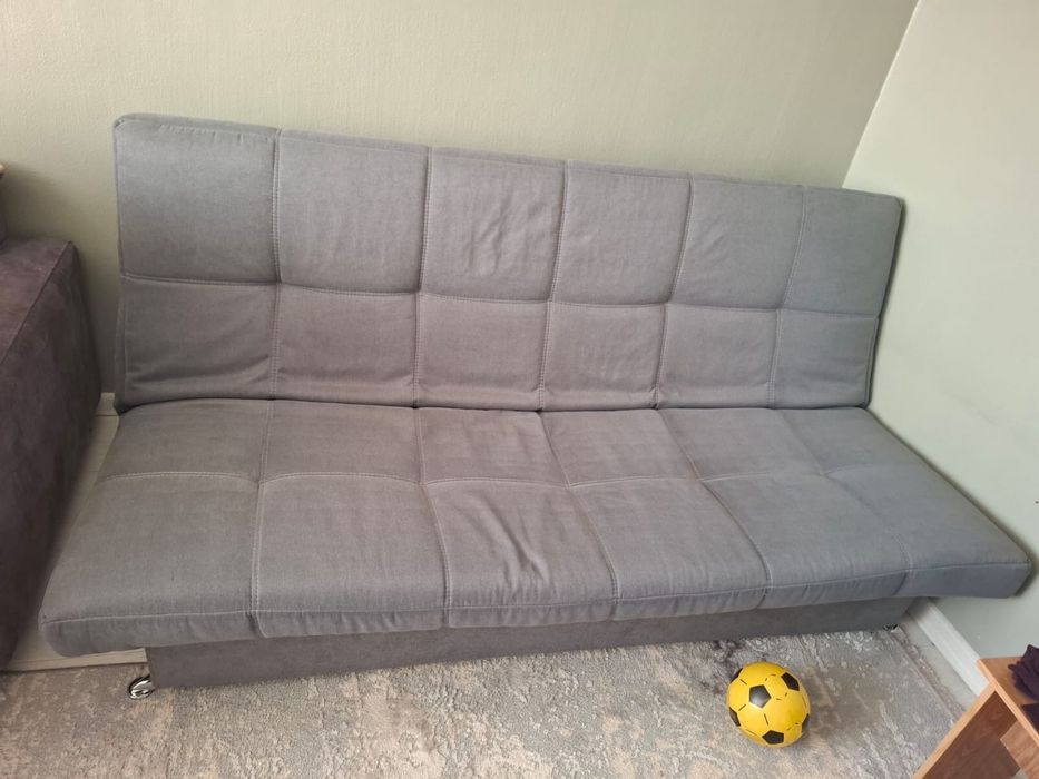 Продам диван раздвижной