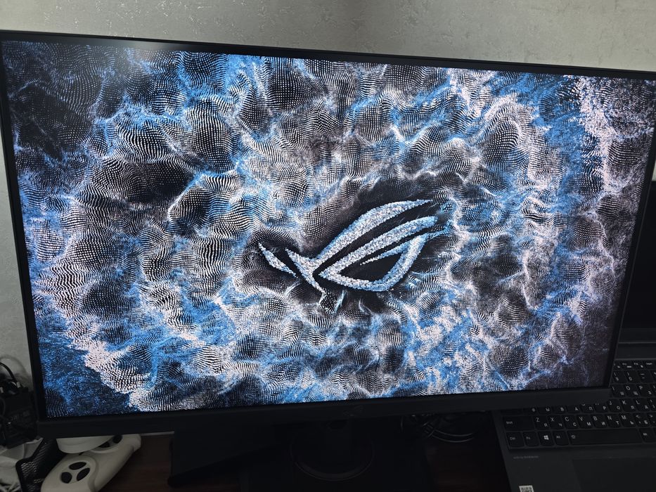 Монитор игровой Asus Rog 27 4k 160Гц Fast IPS