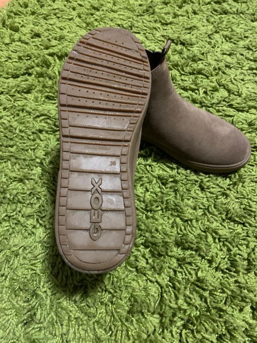 Botine piele intoarsa Geox
