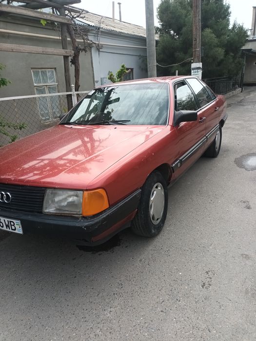 Ауди 100 с3 сотилади