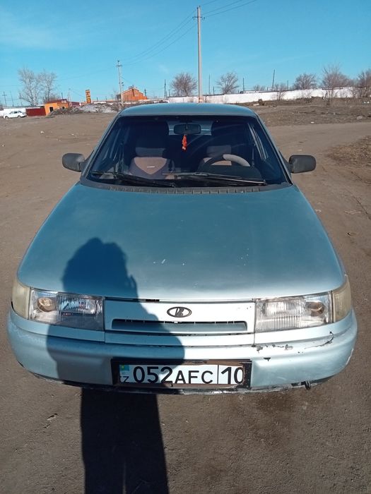 Машина лада 2110