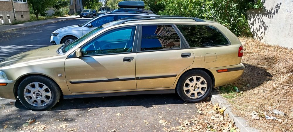 Volvo v40 дизел