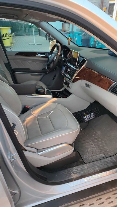 Mercedes-Benz GL 350