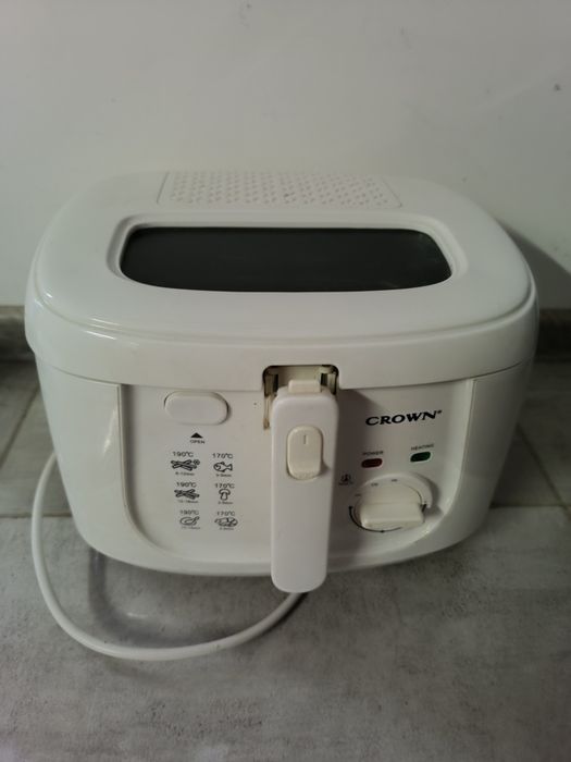 Friteuza crown Deep fryer
