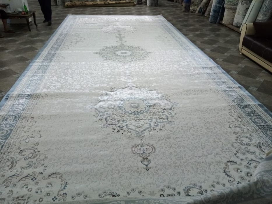 Кілем сатылады почти новый