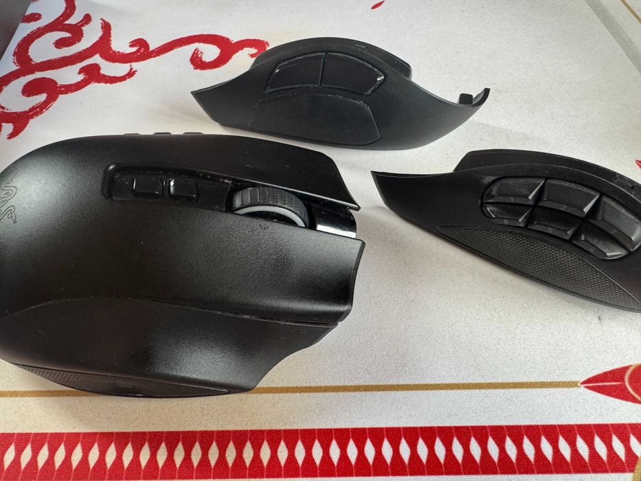 Razer naga pro wireless mouse