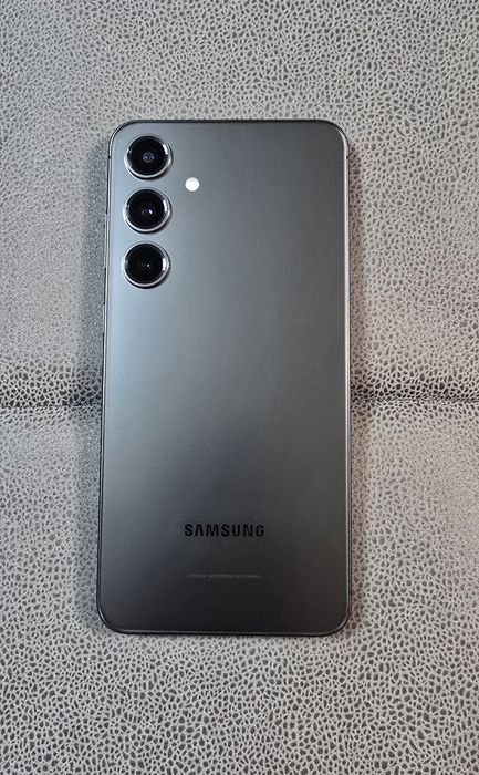 Samsung galaxy S24 plus 12/ 256gb  black ideal sastayanada