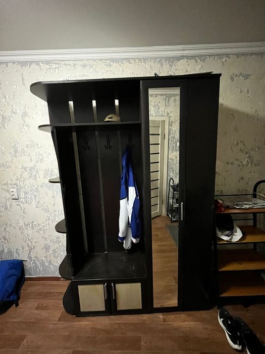 Продается прихожая