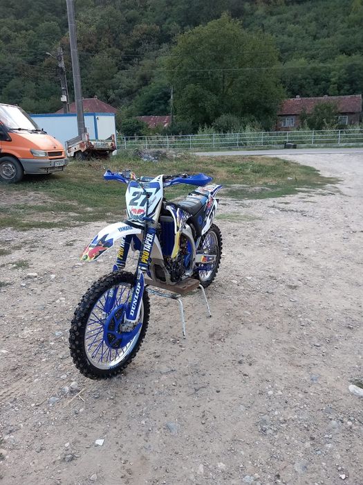 Vând yamaha yzf 450!!