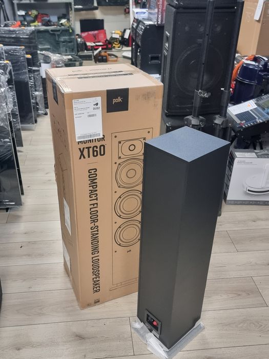 Amanet F28: Set 2 boxe Polk Audio Monitor XT60