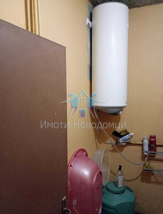 Продава се Четиристаен апартамент в Шумен, Пазара - 90 кв.м за 1133 €/кв.м - Снимка #5