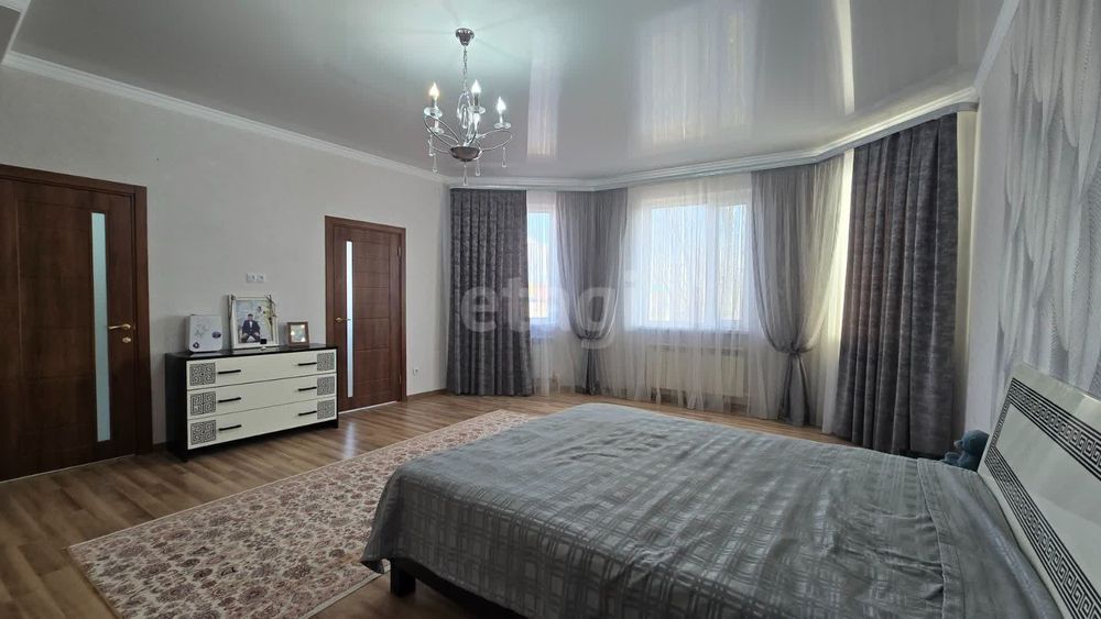 Продам коттедж 9 комнат