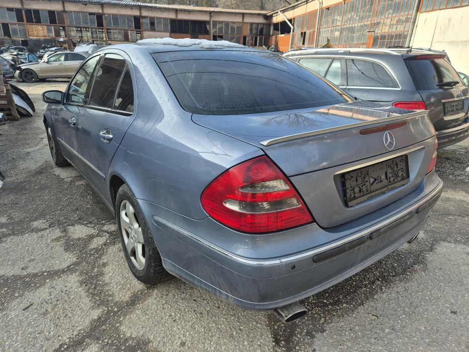 Mercedes W211 E270CDI 177кс Elegance седан автоматик НА ЧАСТИ!