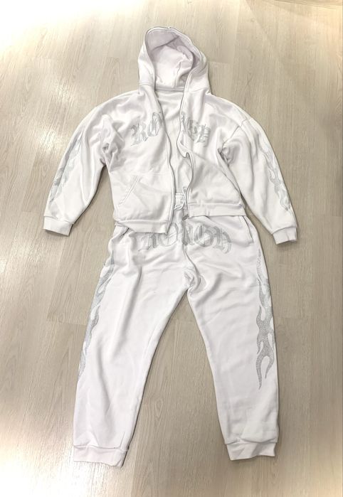 Мъжки Комплек! Модерен и удобен спортен екип Black Squad!