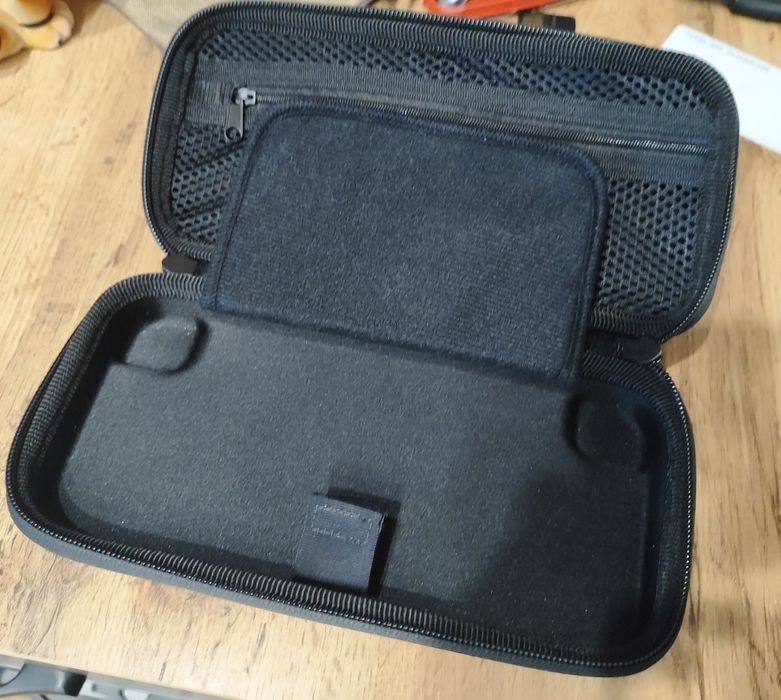 Жесткий чехол onn. для приставки Nintendo Switch и Switch OLED