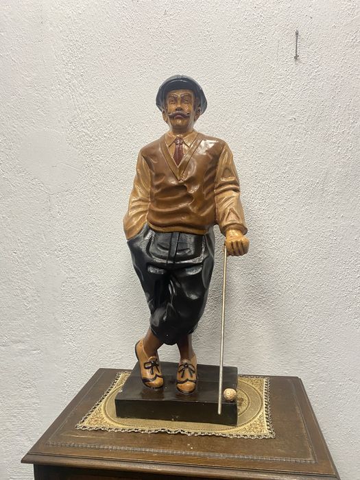 Стара френска фигура от фибростъкло 1960 г