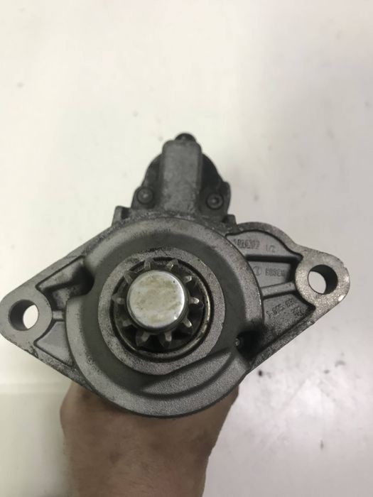 Electromotor demaror 2.0 DSG Passat B6 Golf 5 Plus Touran Jetta Tiguan