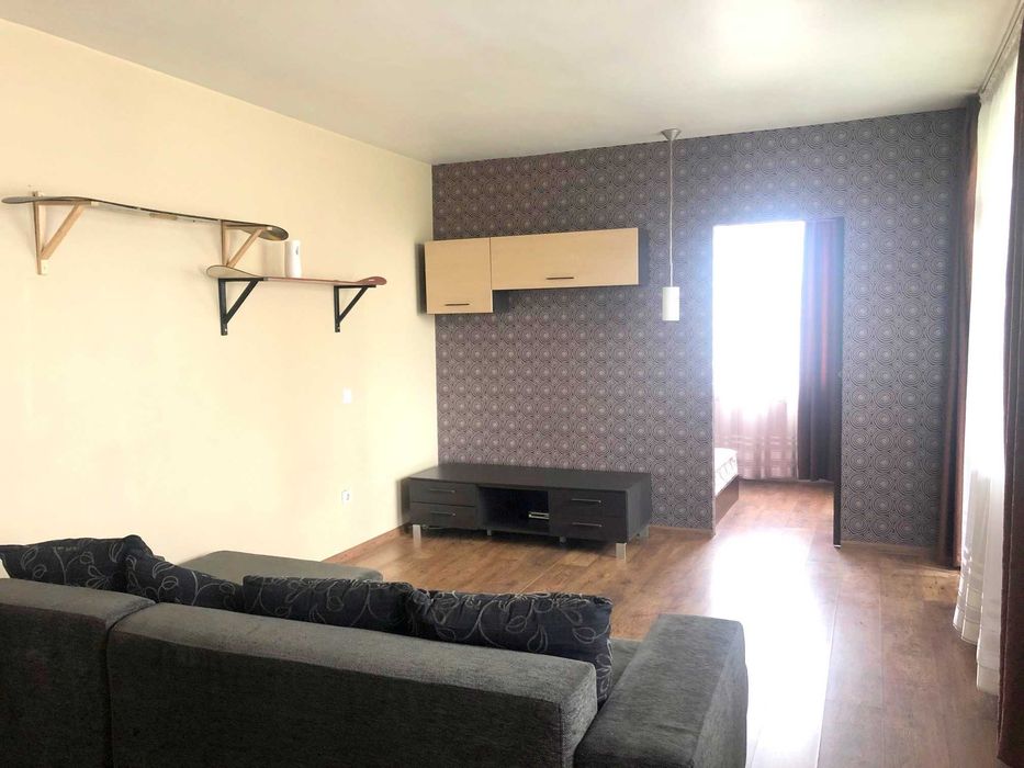 Двустаен апартамент за продажба в кв. Възраждане, Бургас
