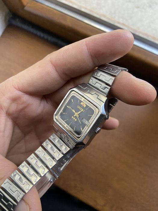 Ориент соат дипломат