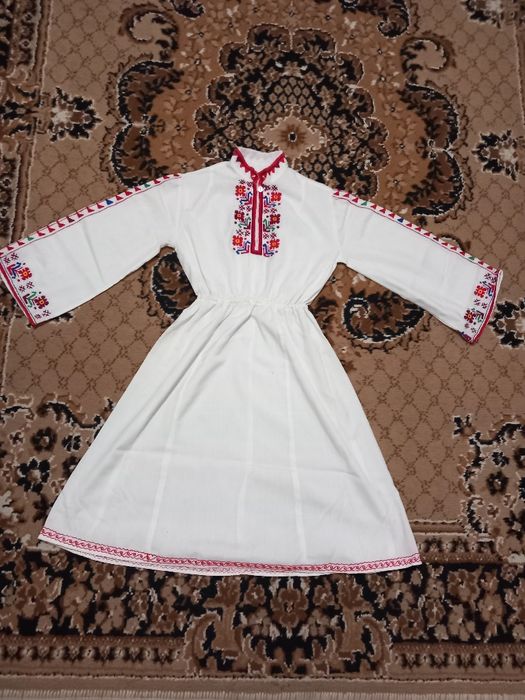 Тракийска народна носия за момиченце тракийска