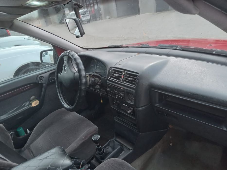 Опел сатылады срошна