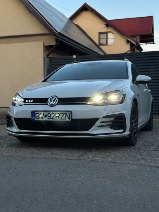 VW Golf GTD 2.0 D 184 CP