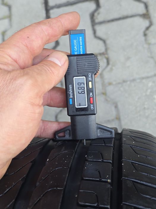 225 45 17 Pirelli